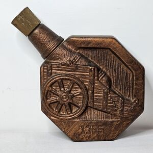 1970 Regal Bonded Jim Beam Copper 1795 Cannon Kentucky Bourbon Whiskey Decanter